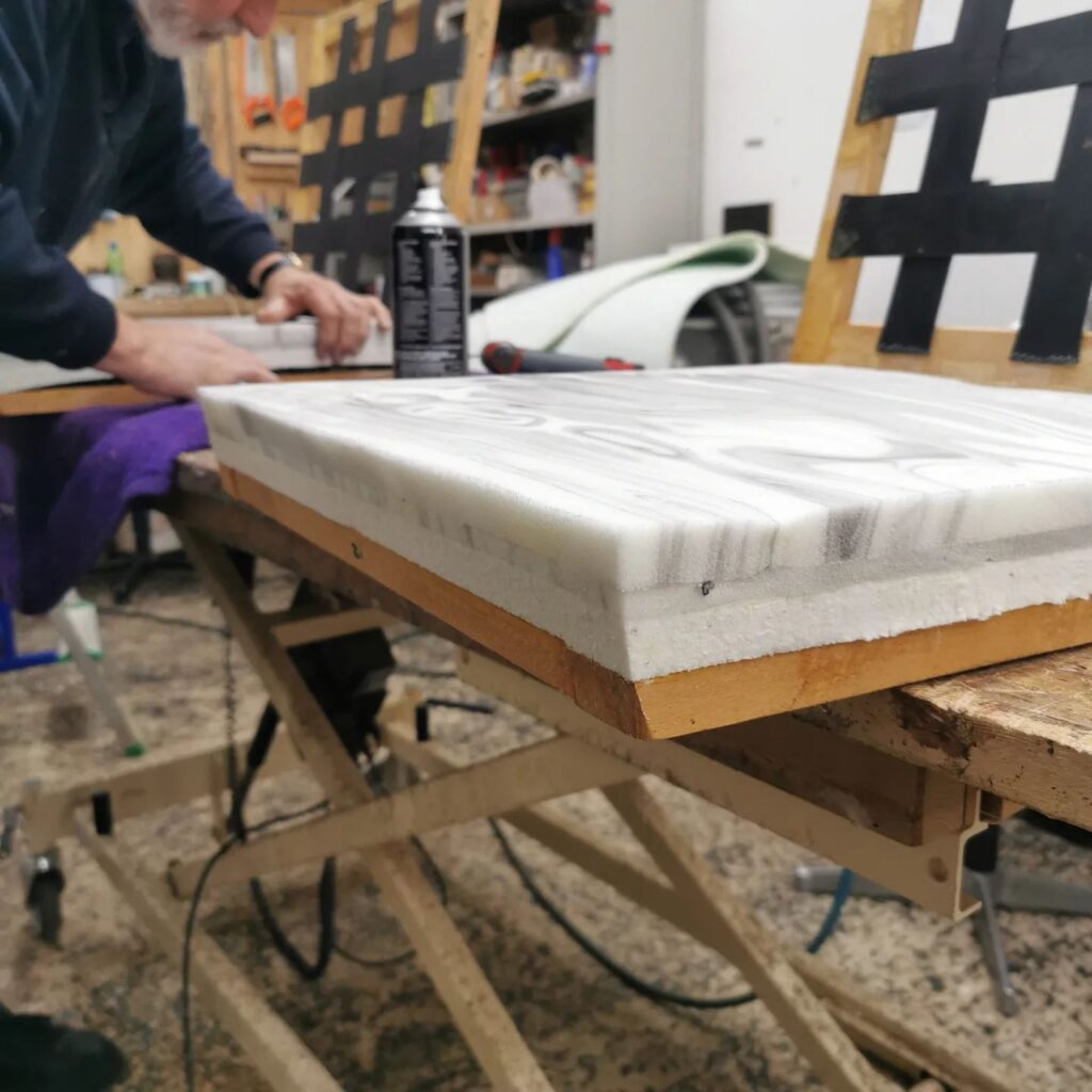 Instagram post from sale_atelier.het.ambacht. This post is in position 6.