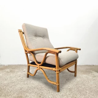 Instagram post from atelier.het.ambacht. This post is in position 15.