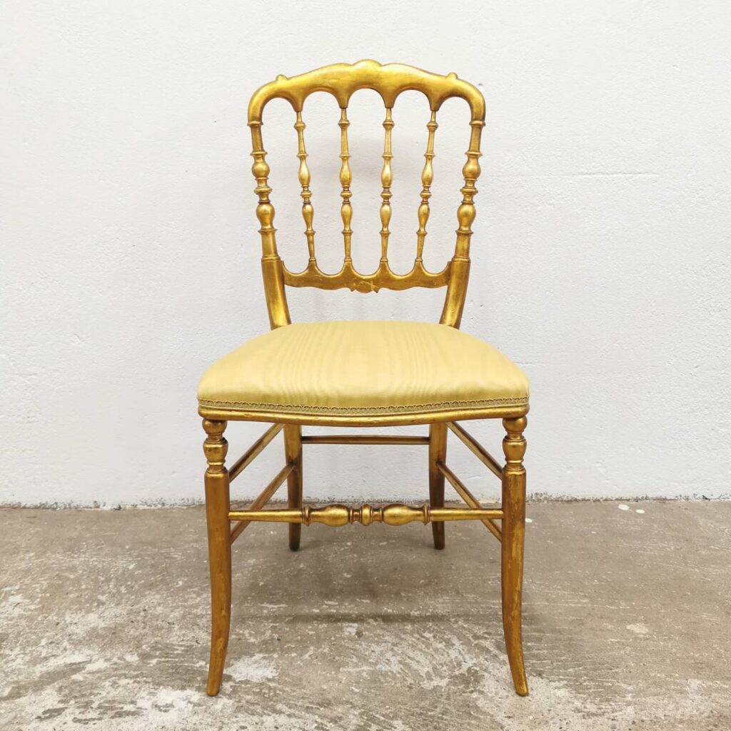 Instagram post from sale_atelier.het.ambacht. This post is in position 1.
