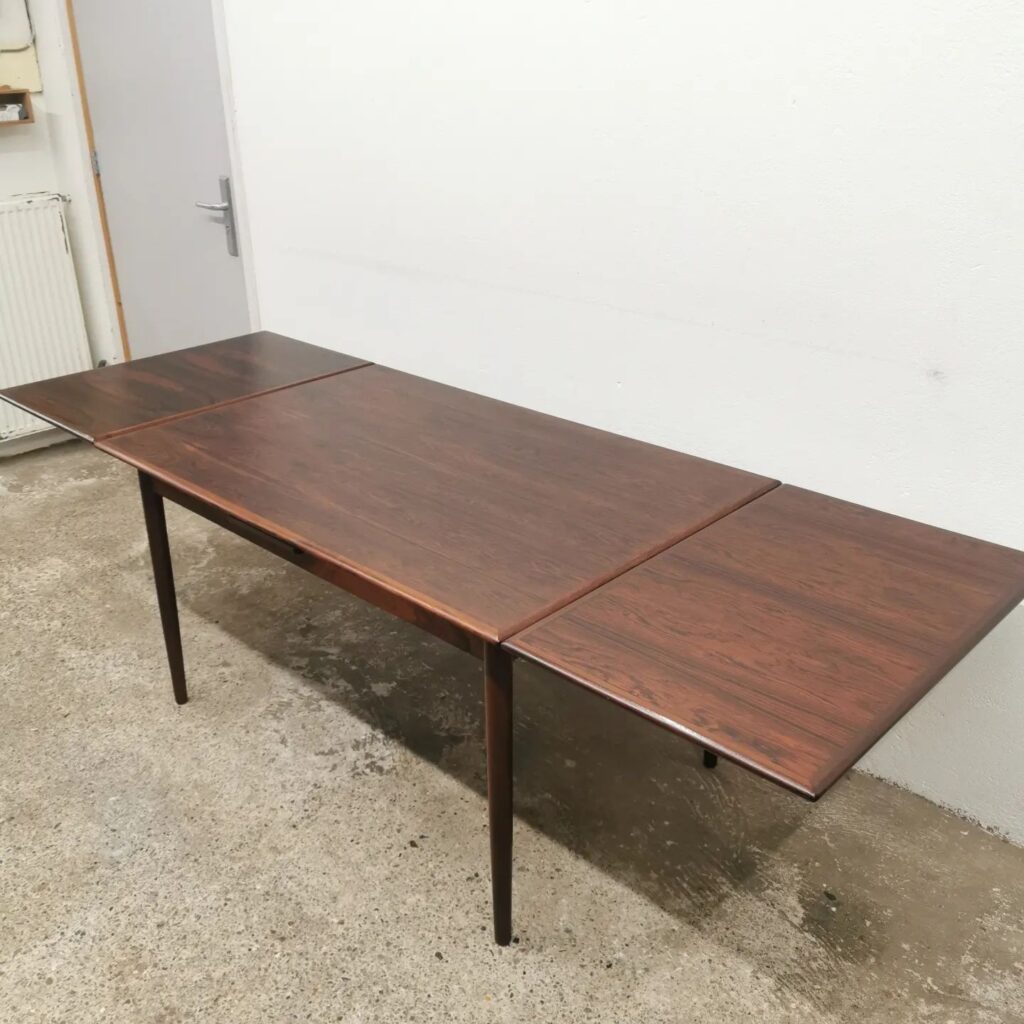 Instagram post from sale_atelier.het.ambacht. This post is in position 2.