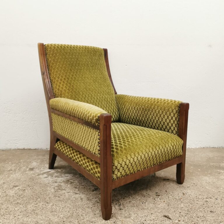 Instagram post from sale_atelier.het.ambacht. This post is in position 13.