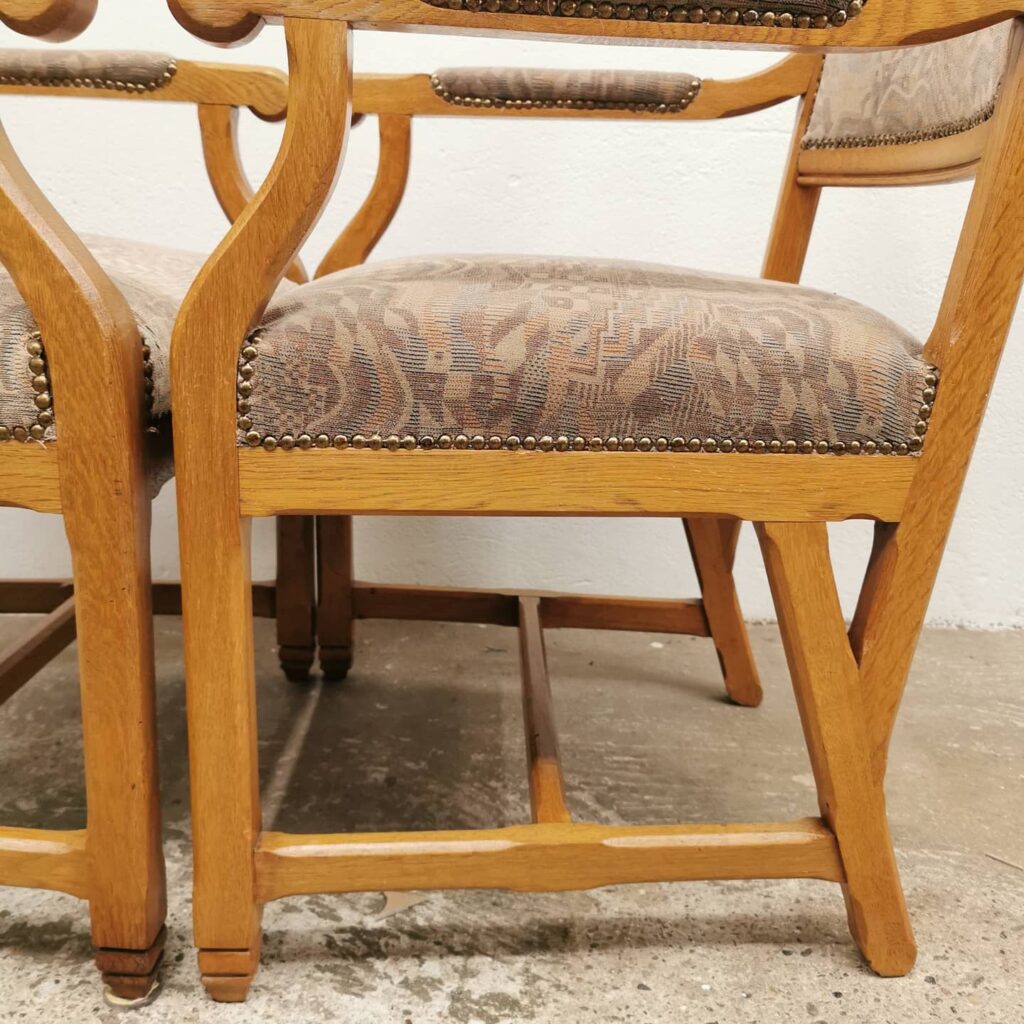 Instagram post from sale_atelier.het.ambacht. This post is in position 9.