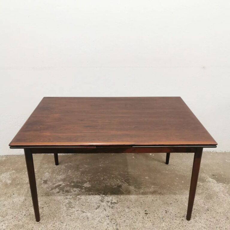Instagram post from sale_atelier.het.ambacht. This post is in position 11.
