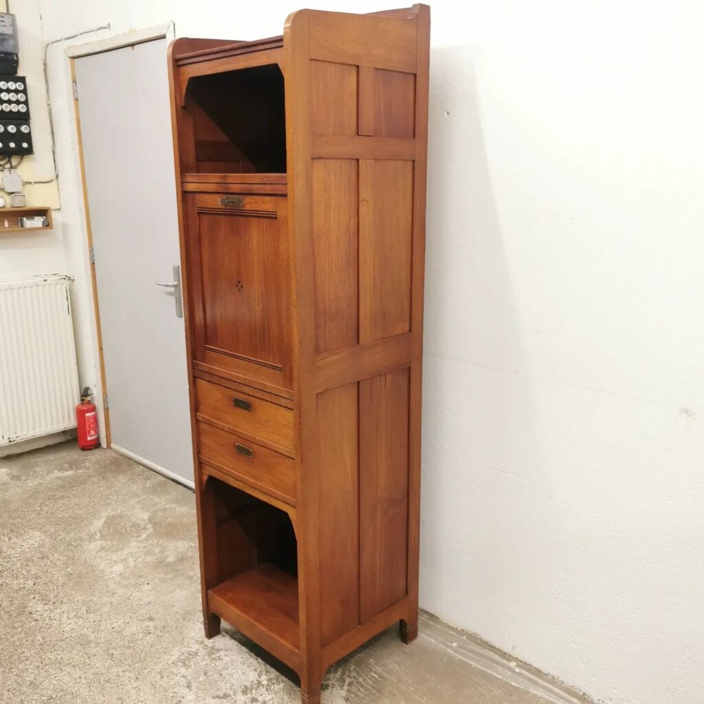 Instagram post from sale_atelier.het.ambacht. This post is in position 8.