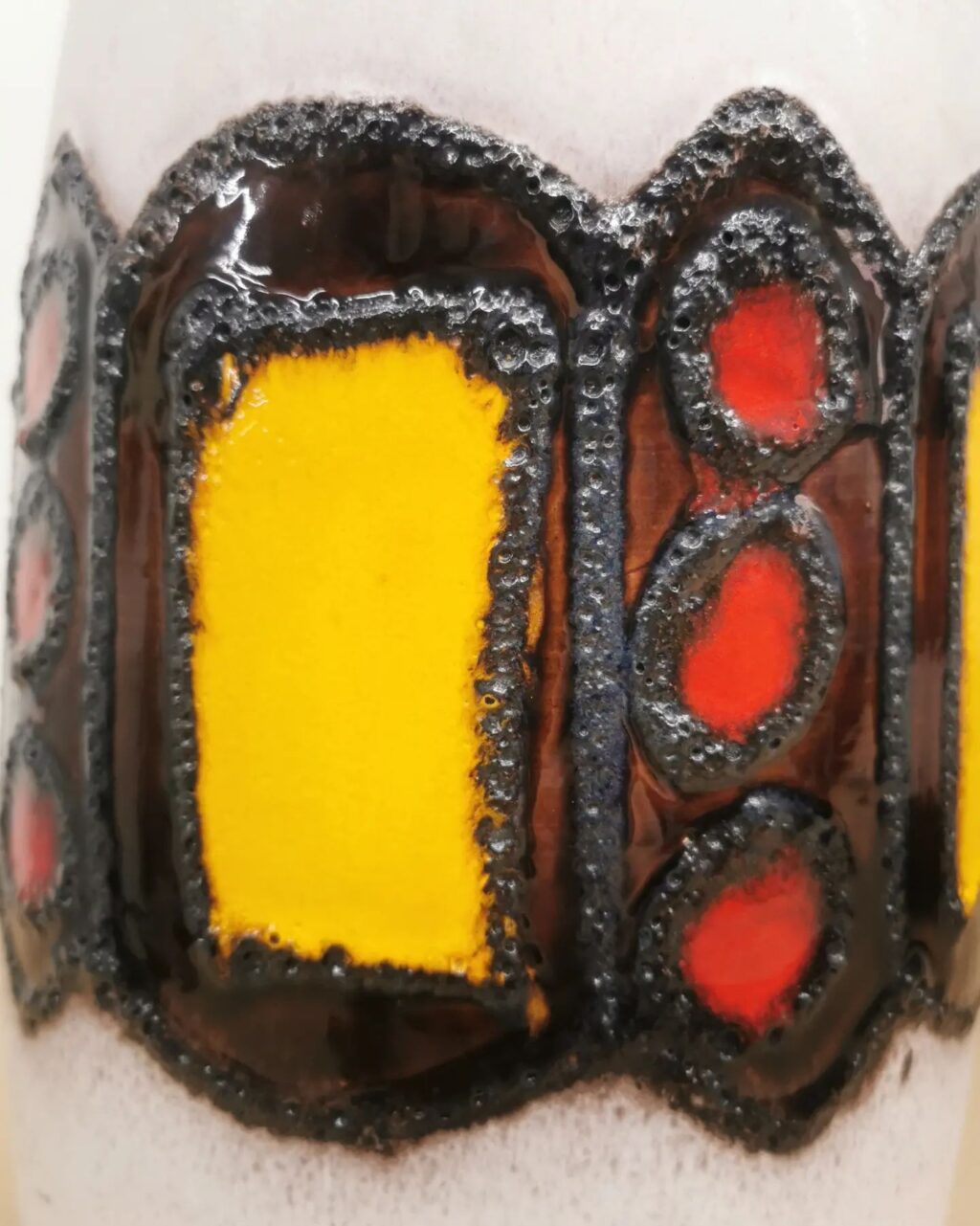 Instagram post from sale_atelier.het.ambacht. This post is in position 2.