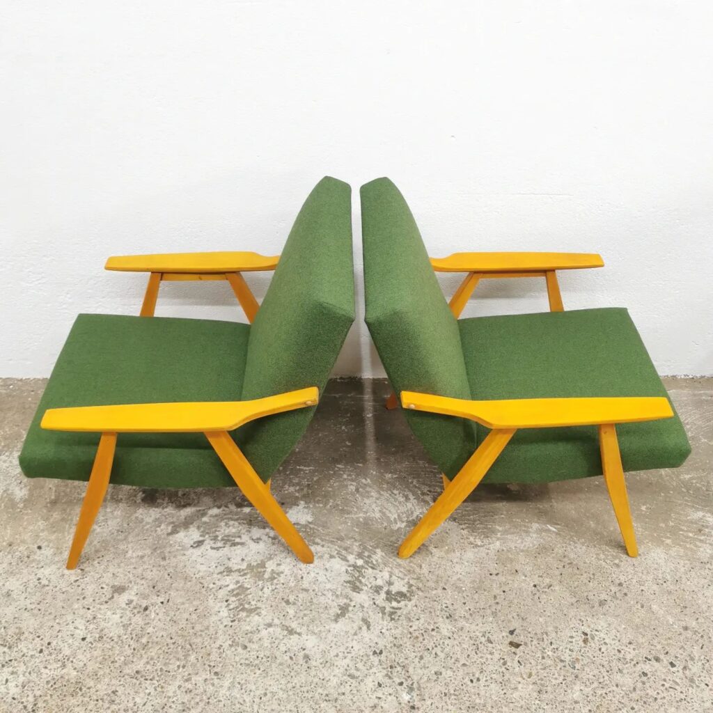 Instagram post from sale_atelier.het.ambacht. This post is in position 9.