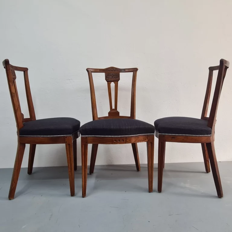 Instagram post from atelier.het.ambacht. This post is in position 2.