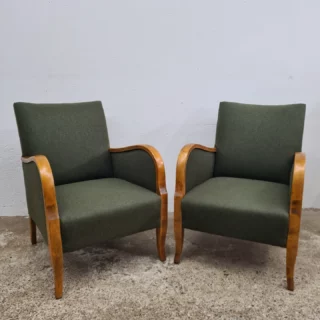 Instagram post from atelier.het.ambacht. This post is in position 17.