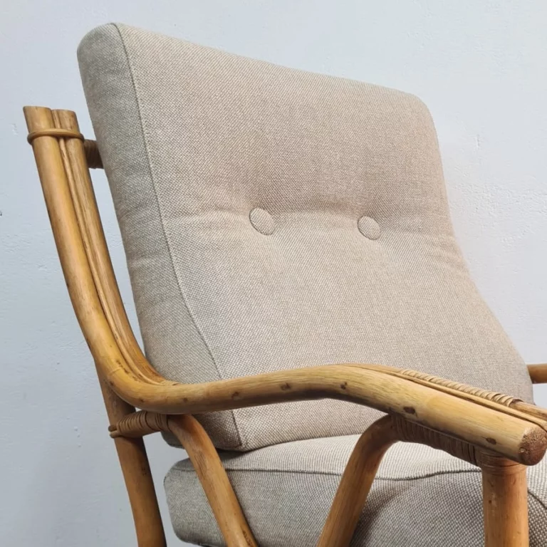 Instagram post from atelier.het.ambacht. This post is in position 1.