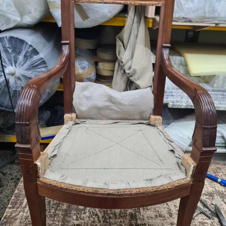 Instagram post from atelier.het.ambacht. This post is in position 6.