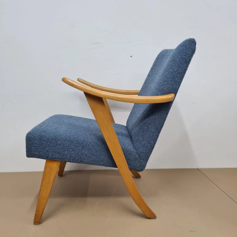 Instagram post from atelier.het.ambacht. This post is in position 1.