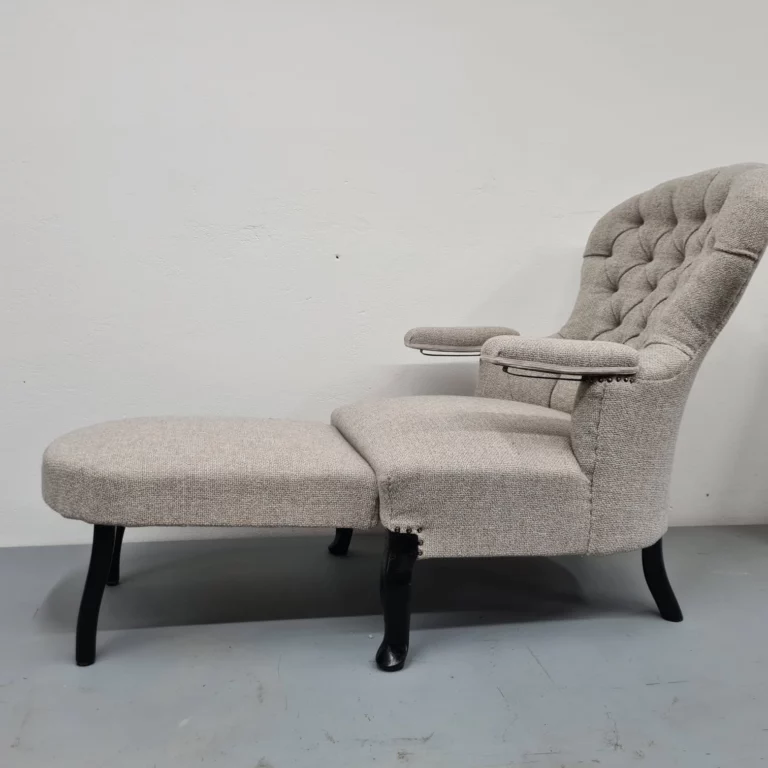 Instagram post from atelier.het.ambacht. This post is in position 7.