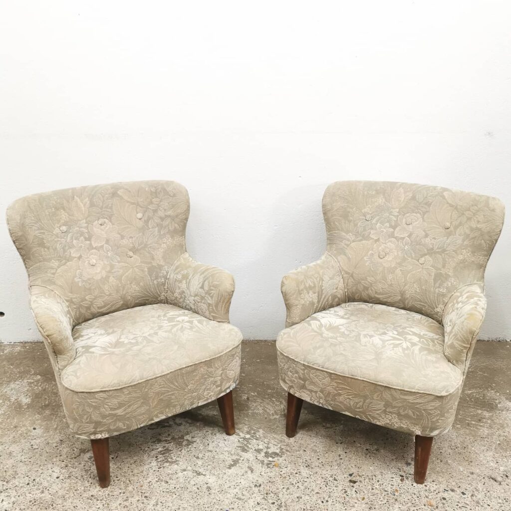 Instagram post from sale_atelier.het.ambacht. This post is in position 0.