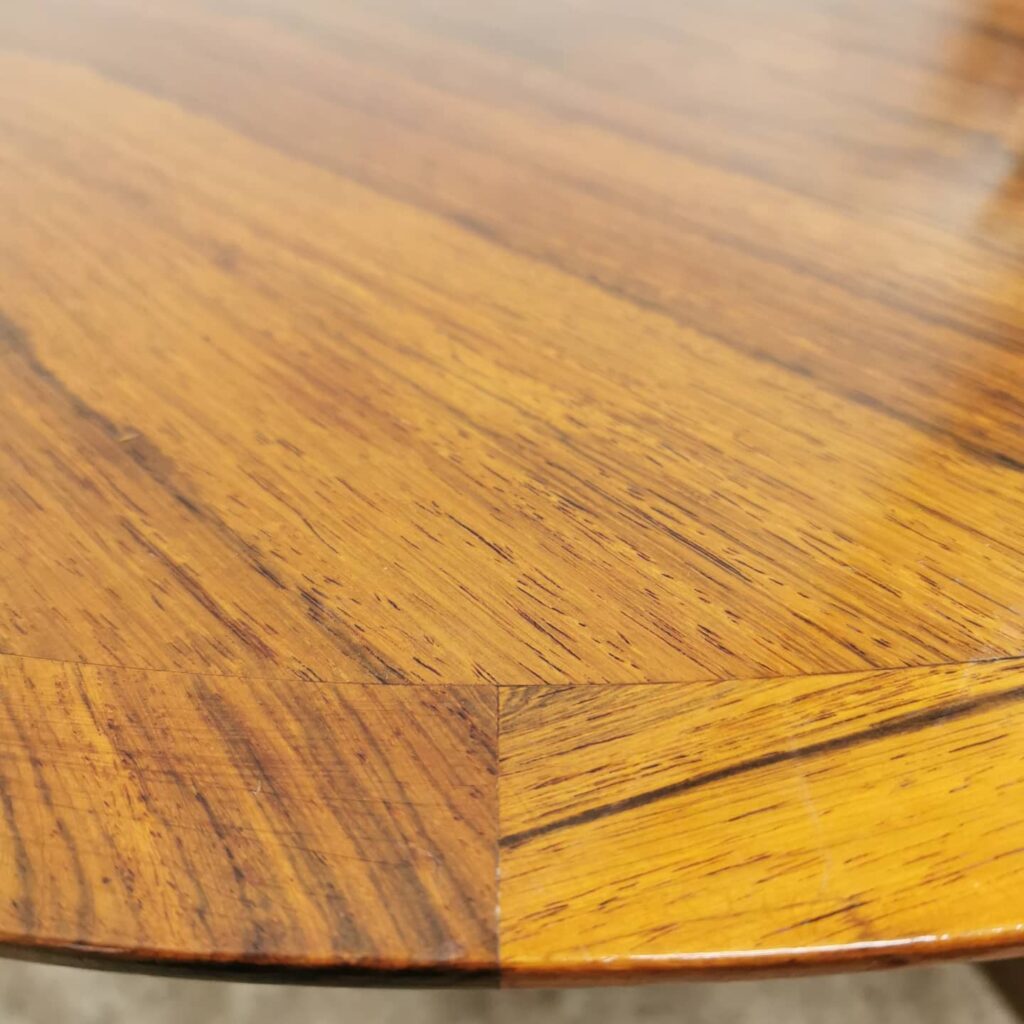 Instagram post from sale_atelier.het.ambacht. This post is in position 7.