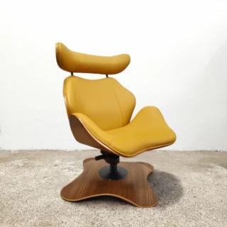 Instagram post from atelier.het.ambacht. This post is in position 1.